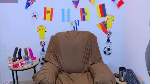 evvaa_moon online show from 22, 7, 2026