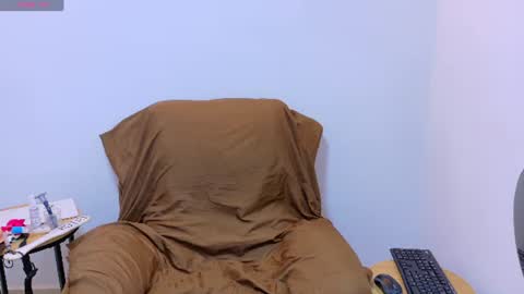 evvaa_moon online show from 25, 7, 2026