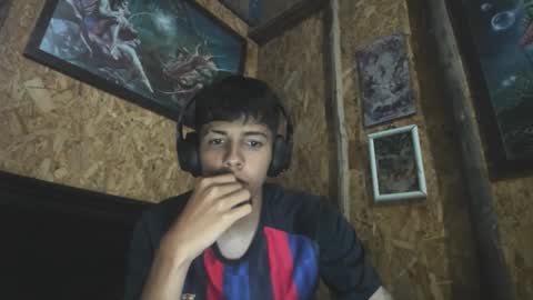 Snapshot of exclusive_ninja chatting on 8, 11, 2025 Samuel Montoya online show from 8, 11, 2025
