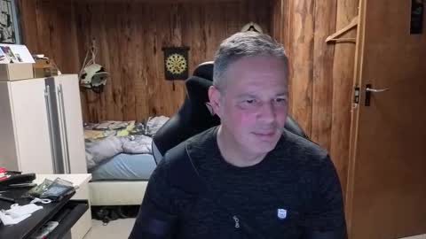 Snapshot of exibe1219 chatting on 7, 1, 2025 exibe1219 online show from 7, 1, 2025