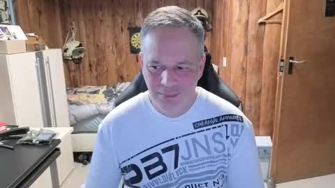 Snapshot of exibe1219 chatting on 19, 1, 2025 exibe1219 online show from 19, 1, 2025