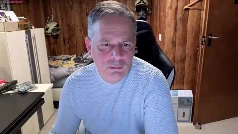 Snapshot of exibe1219 chatting on 23, 1, 2025 exibe1219 online show from 23, 1, 2025