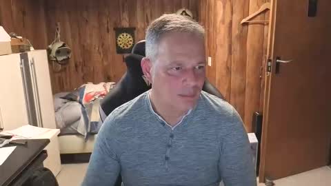 Snapshot of exibe1219 chatting on 5, 11, 2025 exibe1219 online show from 5, 11, 2025