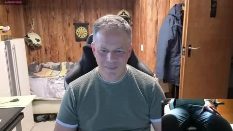 Snapshot of exibe1219 chatting on 6, 5, 2026 exibe1219 online show from 6, 5, 2026