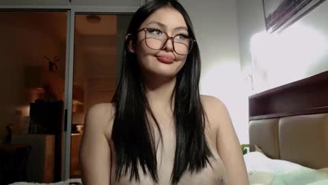 Candy  online show from 21, 12, 2025