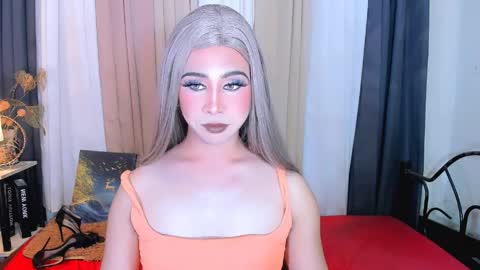 expensive_elise online show from 7, 4, 2026