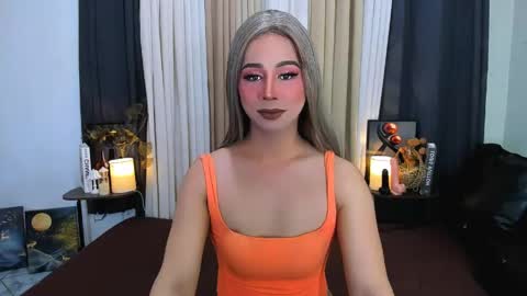 expensive_elise online show from 11, 5, 2026