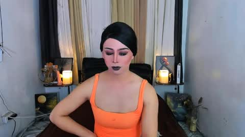 expensive_elise online show from 21, 5, 2026