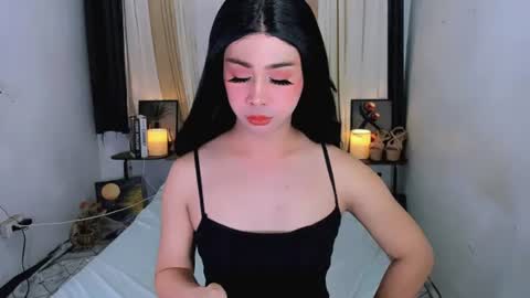 expensive_elise online show from 10, 6, 2026