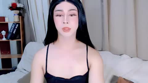 expensive_elise online show from 12, 6, 2026