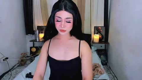 expensive_elise online show from 13, 6, 2026