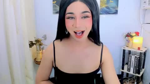 expensive_elise online show from 4, 8, 2026