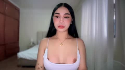 Snapshot of expensivets_chloe chatting on 13, 2, 2026 chloee online show from 13, 2, 2026