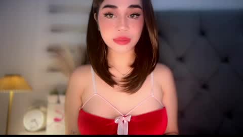 chloee online show from 15, 5, 2026