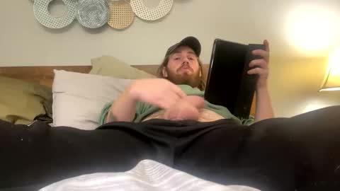 Snapshot of explosive_andyy chatting on 12, 11, 2025 Explosivee andyy online show from 12, 11, 2025