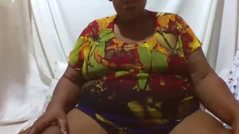 extra_love92 online show from 19, 10, 2025