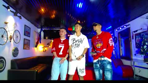 extrangers online show from 14, 12, 2025