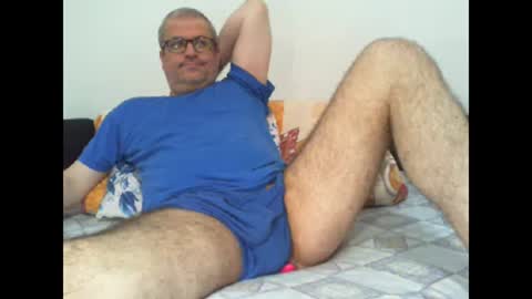 Snapshot of eyes12 chatting on 4, 6, 2026 GEORGE online show from 4, 6, 2026