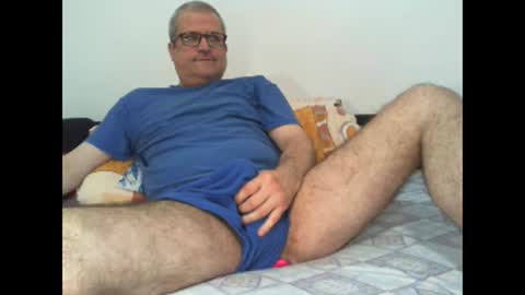 Snapshot of eyes12 chatting on 7, 6, 2026 GEORGE online show from 7, 6, 2026