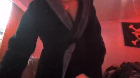 MichazaXO online show from 13, 5, 2026