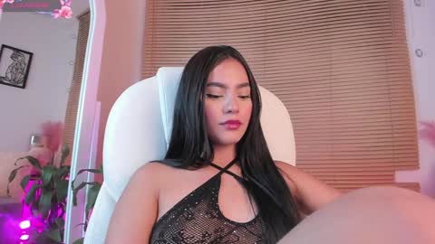 Eyleen online show from 12, 1, 2025
