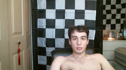 Ezra Naamah online show from 13, 1, 2025