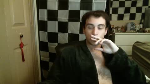 Ezra Naamah online show from 21, 1, 2025