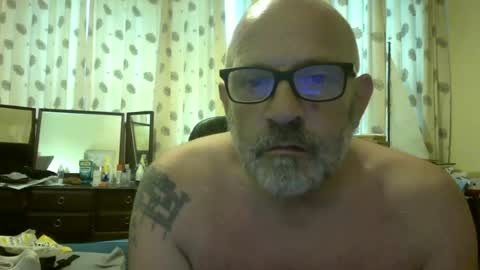 f1zzeek online show from 25, 6, 2026