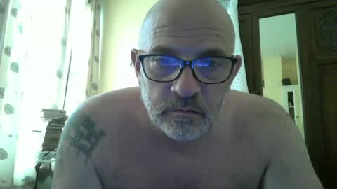 f1zzeek online show from 1, 7, 2026