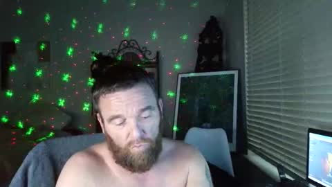 Snapshot of f33l_good chatting on 5, 2, 2026 F33l Good online show from 5, 2, 2026