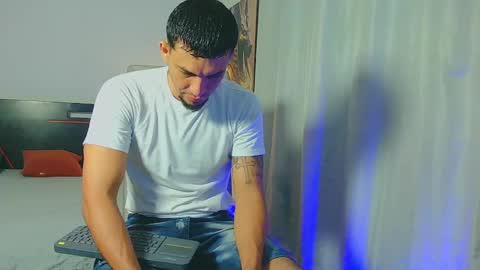 Snapshot of fabi_calde chatting on 3, 1, 2025 fabi online show from 3, 1, 2025