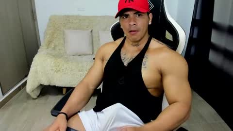 Snapshot of fabian_arango chatting on 7, 8, 2026 Fabian arango online show from 7, 8, 2026
