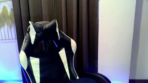 fabulous_cristy24 online show from 4, 5, 2026