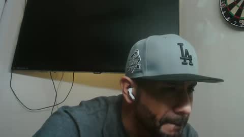 Snapshot of faded805 chatting on 2, 1, 2025 Mark online show from 2, 1, 2025