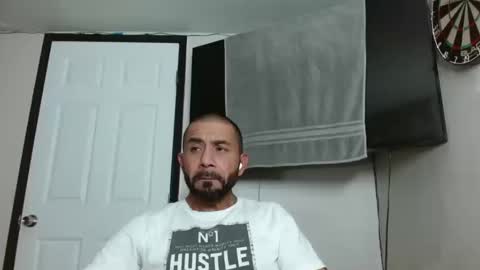 Snapshot of faded805 chatting on 12, 10, 2025 Mark online show from 12, 10, 2025