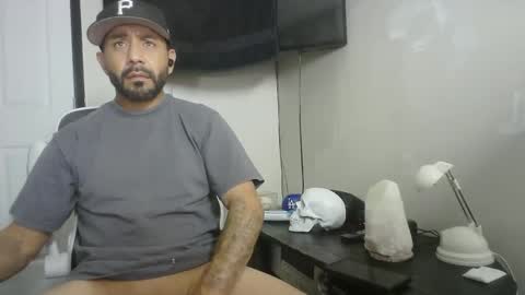 Snapshot of faded805 chatting on 24, 10, 2025 Mark online show from 24, 10, 2025