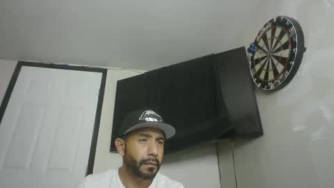 Snapshot of faded805 chatting on 1, 11, 2025 Mark online show from 1, 11, 2025