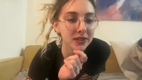 Fae online show from 4, 10, 2025