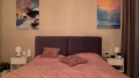 Bloom  online show from 4, 3, 2025