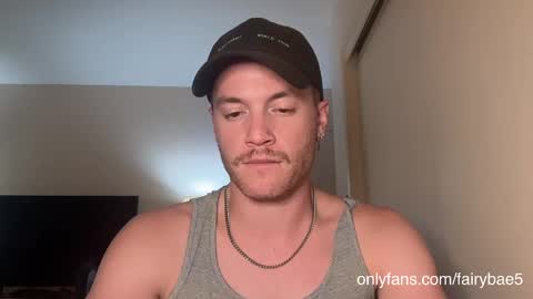 Snapshot of fairybae5 chatting on 6, 10, 2025 Travis online show from 6, 10, 2025