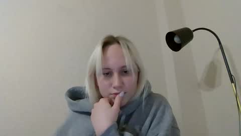 fairyfeller_ online show from 30, 9, 2025