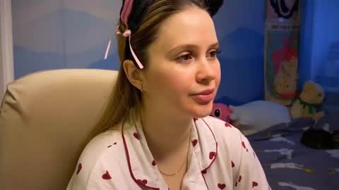 Snapshot of fairyilona chatting on 15, 12, 2025 Ilona online show from 15, 12, 2025