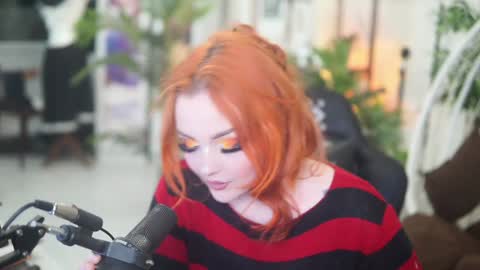 Snapshot of faith_chan chatting on 5, 2, 2025 faith_chan online show from 5, 2, 2025