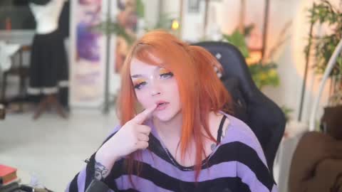 Snapshot of faith_chan chatting on 7, 2, 2025 faith_chan online show from 7, 2, 2025