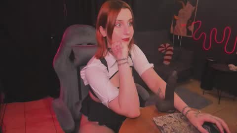 Angelina and Alice online show from 14, 11, 2025