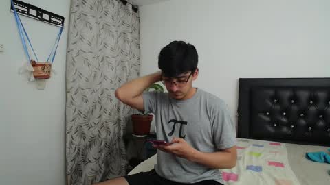 FallGays online show from 17, 10, 2025