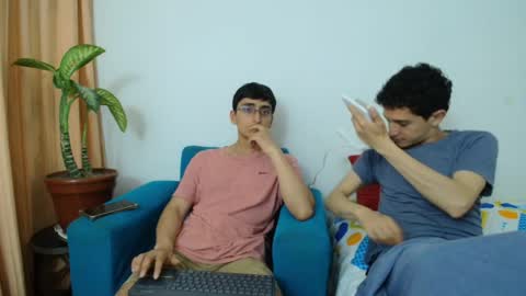 FallGays online show from 19, 5, 2026