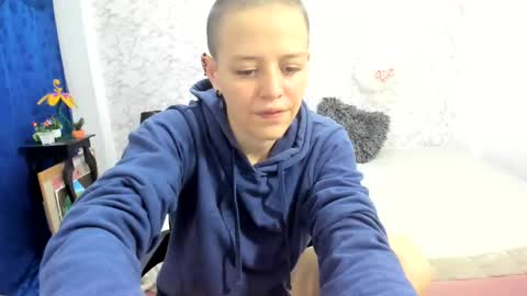 FANNY online show from 28, 2, 2025