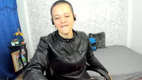 FANNY online show from 12, 3, 2025