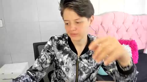 FANNY online show from 23, 10, 2025